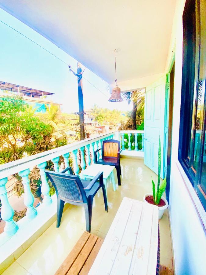 Hotel The Turquoiise House Morjim Exterior foto